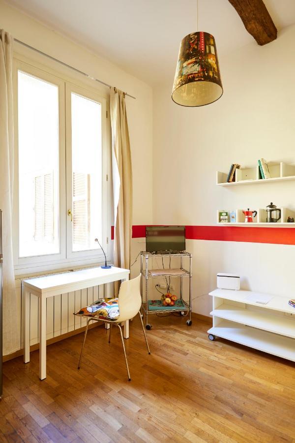 Silent And Cosy Apartment Free Netflix And Disney Plus Bologna Bagian luar foto